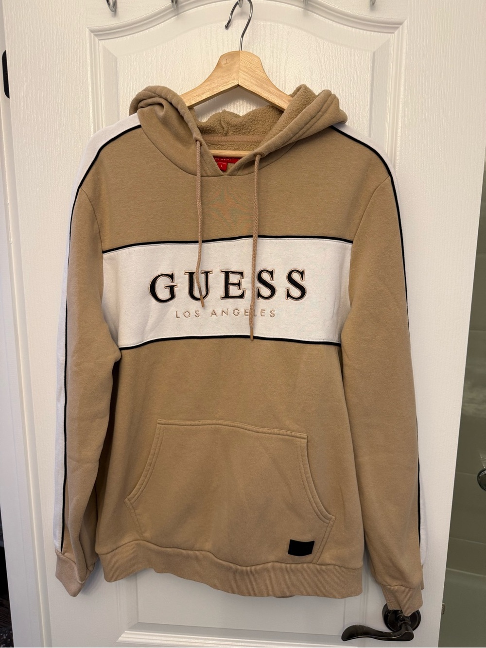 GUESS Men's Tan and White Logo Hoodie